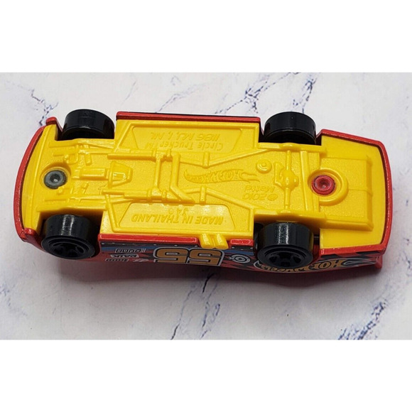 Mattel Hot Wheels Circle Trucker 55 Red Die Cast Truck Races Aces 2016 - Picture 6 of 6